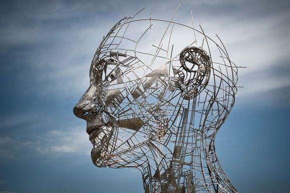 多空爭奪激烈，淡季鋼價谷底沖高？